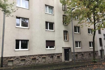 zentral gelegene 3-Zi.-Wohnung mit großem Balkon - Bochum Wiemelhausen