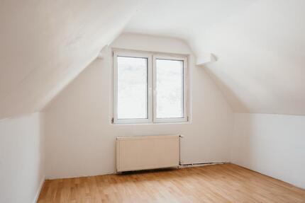 4 Zimmer Wohnung - sofort frei & frisch renoviert - Werdohl