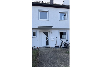 Studenten WG Zimmer in einem Reihenhaus nahe Konzerthalle - Bamberg