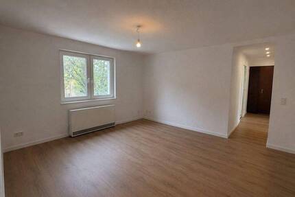 Erstbezug nach Sanierung | 4 Zimmer | 2 neue Bäder | Balkon | ca. 96 m² | Solingen- Ohligs