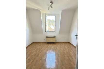WG-Zimmer in Stuttgart 420,00 € 14 m²