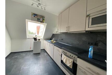 3-Zimmer DG-Wohnung mit BalkonStellplatzKellerKüche - Bad Oeynhausen Dehme