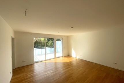 Moderne 2-Zimmer-Wohnung mit großzügiger Wohnküche, großem Balkon und TG-Stellplatz - Bad Honnef