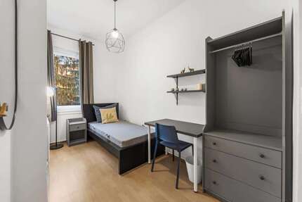 WG-Zimmer in Berlin 650,00 € 9 m²