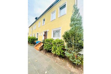 Helle 2 Zimmer Wohnung mit Einbauküche in Krefeld .Ab dem 1.07.2026