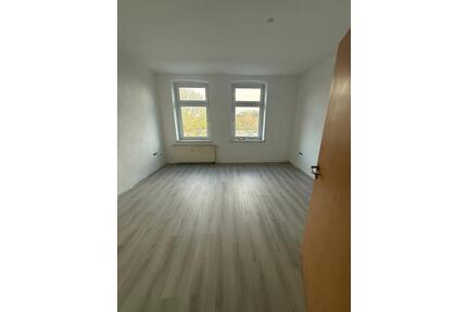 98 QM 4,5 ZIMMER IN WANNE EICKEL AB SOFORT ZU VERMIETEN - Herne Wanne-Bickern