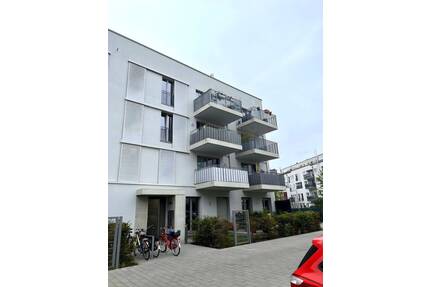 PREISGEDÄMPFTE WOHNUNG - BESICHTIGUNG: Dienstag 23.09. um 19:00 Uhr - 3 Zimmer - 74m² - Loggia - Düsseldorf Derendorf
