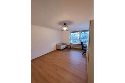 WG-Zimmer in München 930,00 € 18 m²