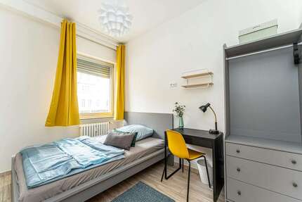 WG-Zimmer in Berlin 590,00 € 10 m²