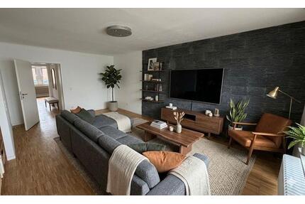 3 Zimmer Erdgeschoss Wohnung, Balkon, WG mieten - Düren Mariaweiler-Hoven