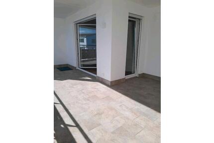 Moderne 2-Zimmer Wohnung 77 m2 mit großem Balkon - Bad Kissingen