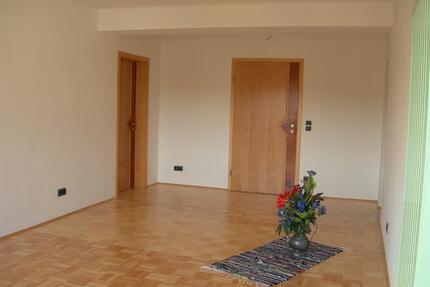 Große geräumige 5 Zimmer Wohnung LappHai - Lappersdorf