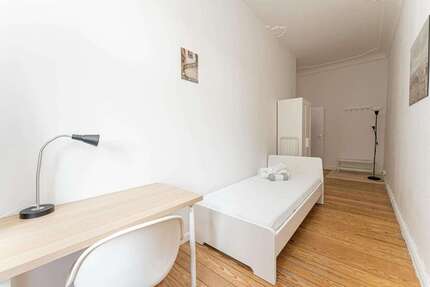 WG-Zimmer in Berlin 615,00 € 9 m²
