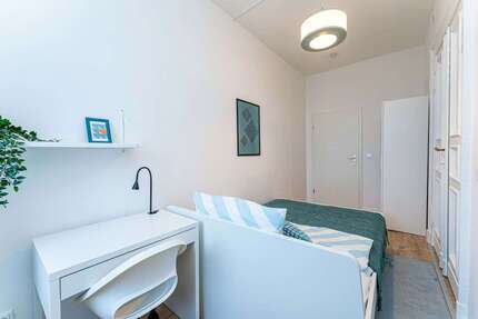 WG-Zimmer in Berlin 650,00 € 9.5 m²