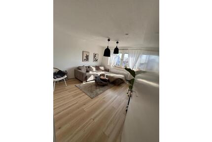 Schöne 3-Zimmer Wohnung In Scharenstetten mit Einbauküche - Dornstadt