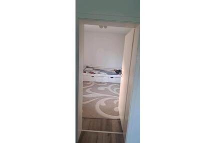 1 Zimmer von 3 Zimmerwohnung - 450,00&nbsp;EUR Kaltmiete, ca.&nbsp; 18,00&nbsp;m&sup2; in Augsburg (PLZ: 86153) Innenstadt