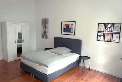 WG-Zimmer in Berlin 999,00 € 25 m²