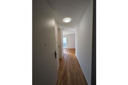 Neuwertige 1,5-Zimmer Wohnung mit Balkon im 1. OG in Bad Nauheim