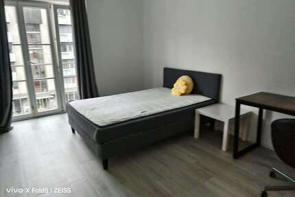 WG-Zimmer in München 975,00 € 18 m²
