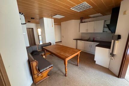 6er WG Weidenbach - 1.800,00&nbsp;EUR Kaltmiete, ca.&nbsp; 120,00&nbsp;m&sup2; in Weidenbach (PLZ: 91746)