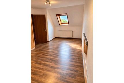 3 Zimmer Wohnung über 2 Ebenen - 1.200,00&nbsp;EUR Kaltmiete, ca.&nbsp; 120,00&nbsp;m&sup2; in Kirchlinteln (PLZ: 27308)