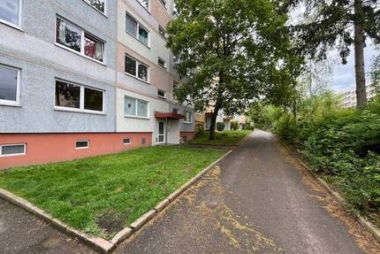 Geräumige 4-Zimmer-Wohnung in Zwickau, Ideal für Familien oder Wohngemeinschaften