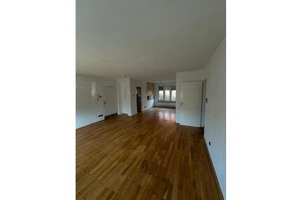 3,5 Zimmer Wohnung 78m mit Balkon und Stellplatz | Bad Kissingen - Burglauer