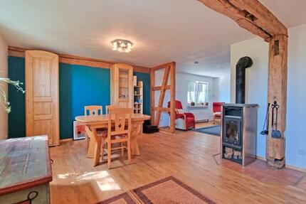 Helle 6 Zimmer Maisonette Wohnung in Watzendorf zu vermieten - Großheirath