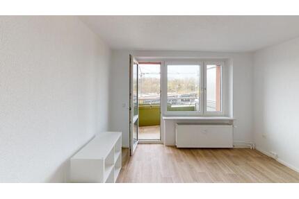 Balkonwohnung mit Blick zum Eisenbahnviadukt - Chemnitz