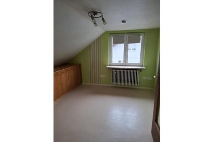 3-Zimmer DG-Wohnung in 97080 Würzburg