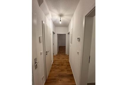 Helle 3 Zimmer Dachgeschosswohnung - Ennepetal