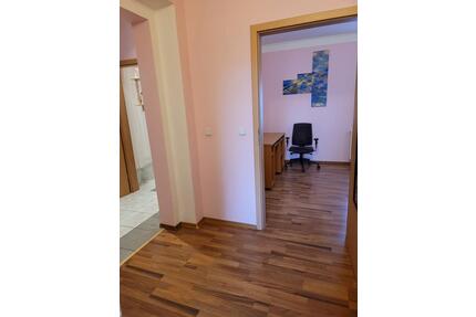 Zimmer im Cafe am Markt - 500,00&nbsp;EUR Kaltmiete, ca.&nbsp; 36,00&nbsp;m&sup2; in Bitterfeld-Wolfen (PLZ: 06749)