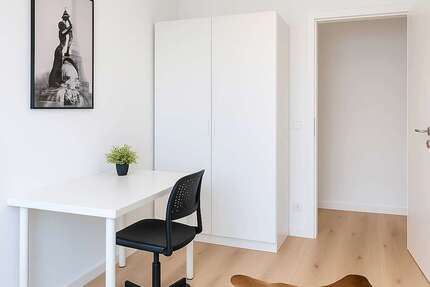 WG-Zimmer in München 850,00 € 14 m²
