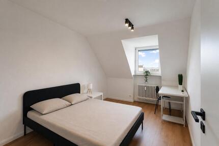NEUGRÜNDUNG WG ERSTBEZUG NACH SANIERUNG WG ZIMMER AUFZUG - Nürnberg Eberhardshof