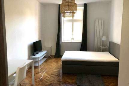 WG-Zimmer in München 835,00 € 19 m²