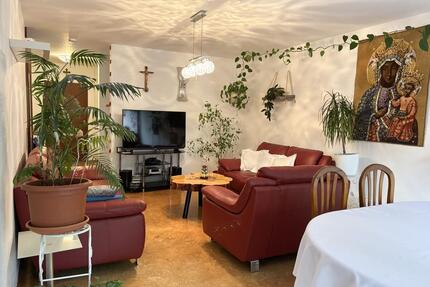 Hammerhalde schöne 2-Zimmer Wohnung Balkon zur Südseite, Aufzug und Tiefgarage - Villingen-Schwenningen