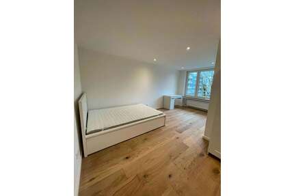 WG-Zimmer in München 730,00 € 17 m²