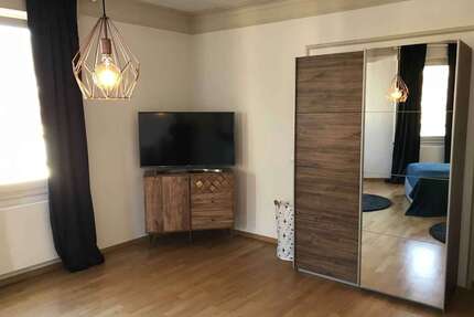 WG-Zimmer in Stuttgart 635,00 € 23 m²