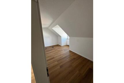 Titelbild Helle 3-Zimmer Dachgeschosswohnung in Werl