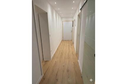 Modernes WG-Zimmer in Augsburg-Hochzoll Nord ab April