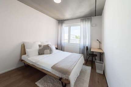 WG-Zimmer in Frankfurt am Main 580,00 € 11 m²