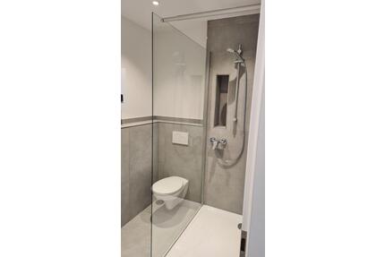 Modernisierte 4 Zimmer Wohnung mit Loggia & Aufzug Essen Kettwig