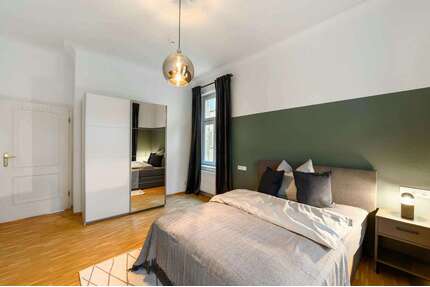 WG-Zimmer in Stuttgart 560,00 € 17 m²