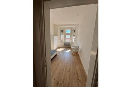 Möbliertes Zimmer in 8er-WG in zentrale Lage - Ulm