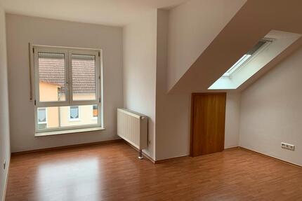 Helle 2-Zimmer Wohnung im 3. OG in Walldürn