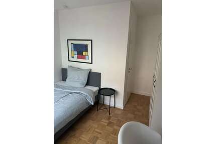 WG-Zimmer in Düsseldorf 899,00 € 15 m²
