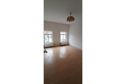 3,5 Zimmer in Lügde - 500,00&nbsp;EUR Kaltmiete, ca.&nbsp; 87,00&nbsp;m&sup2; in Lügde (PLZ: 32676)