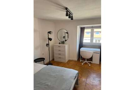 WG-Zimmer in Köln 899,00 € 20 m²