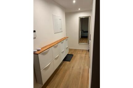 Sanierte 1-Zimmer-Wohnung mit Top-Anbindung in Frankfurt-Eschersh - Frankfurt am Main Ginnheim