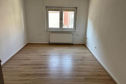 Sonnige 2 -Zimmer Wohnung - 450,00&nbsp;EUR Kaltmiete, ca.&nbsp; 59,00&nbsp;m&sup2; in Lüdenscheid (PLZ: 58509) Othlinghausen